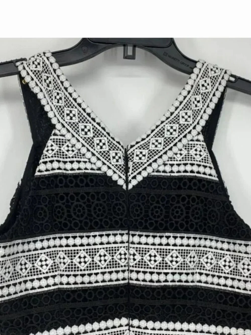 KATE SPADE NEW YORK SCENIC ROUTE COLOR-BLOCK LACE DRESS - Picture 3 of 5